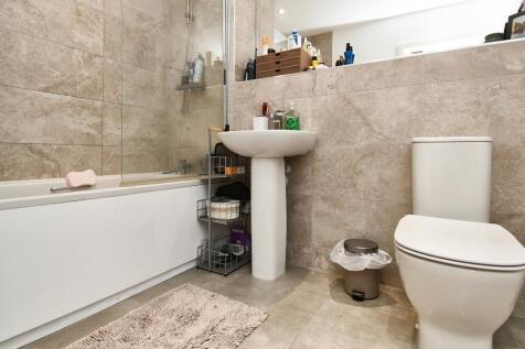 Bathroom photo 1