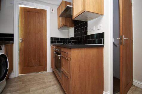 Kitchen photo 2