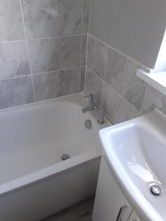 Bathroom photo 1