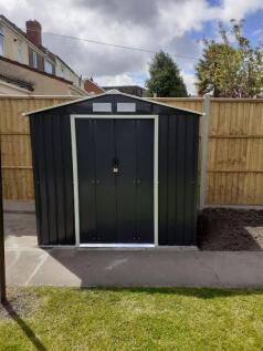 Garden shed