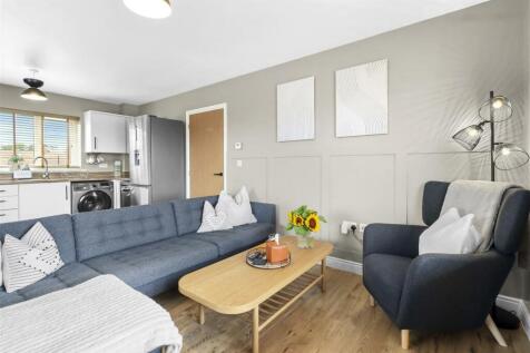 living area #5.jpg