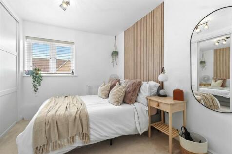 bedroom one.jpg