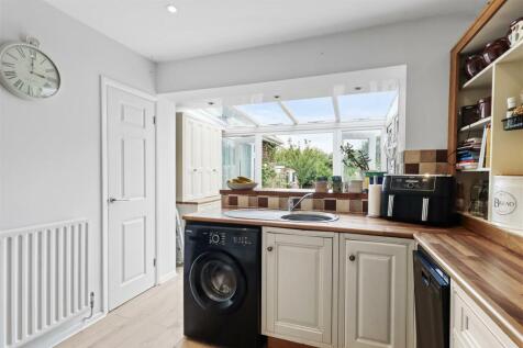 kitchen #5.jpg
