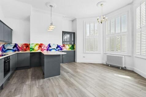 reception room #3.jpg