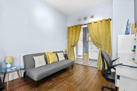 dining room #2.jpg