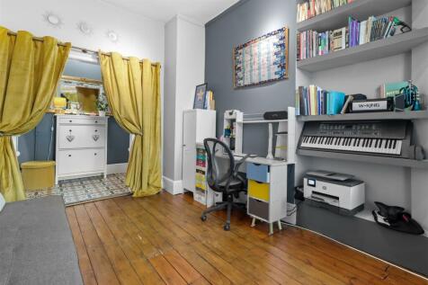 dining room #3.jpg