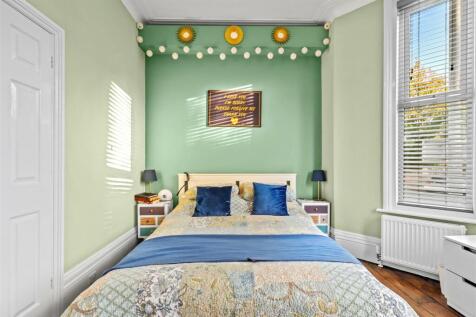 bedroom one #2.jpg