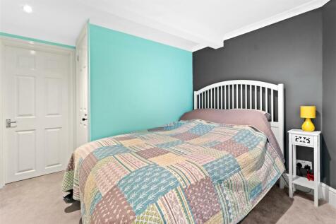 bedroom two #2.jpg