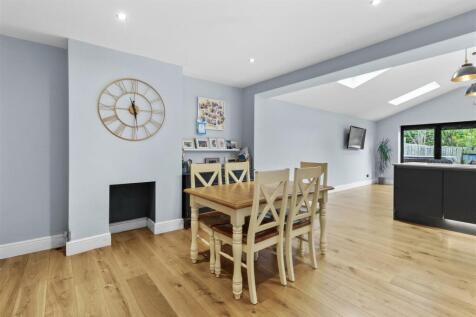 dining area #2.jpg