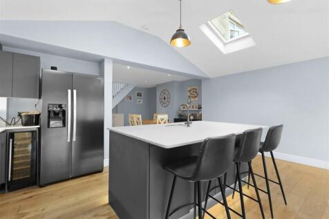 kitchen #11.jpg