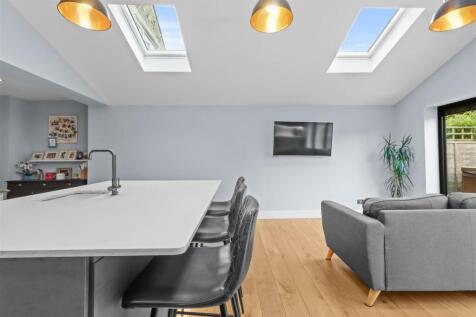 kitchen #12.jpg