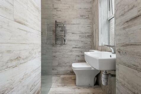shower room #2.jpg