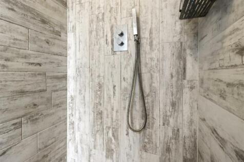 shower room #3.jpg