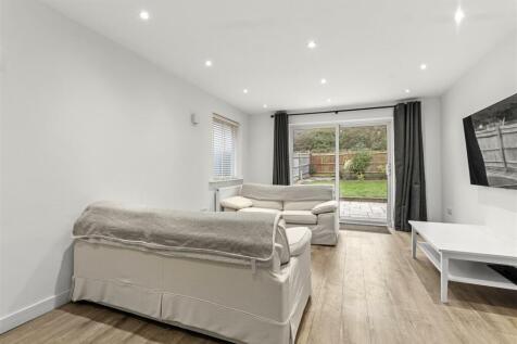 living area #3.jpg