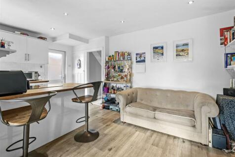 dining room #3.jpg