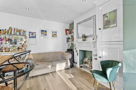 dining area #2.jpg