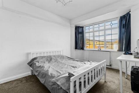 bedroom one #2.jpg