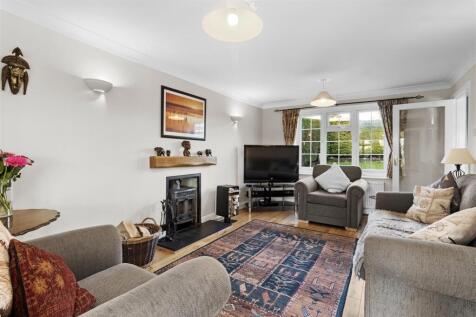 living room #4.jpg