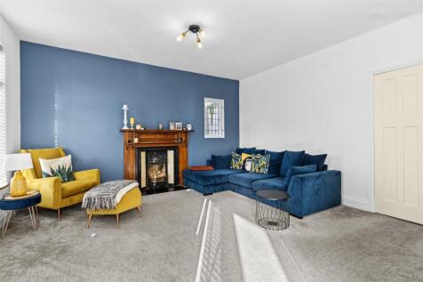 living room #3.jpg