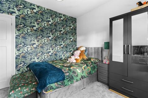 bedroom three #2.jpg