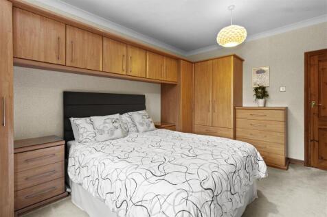 bedroom one #3.jpg