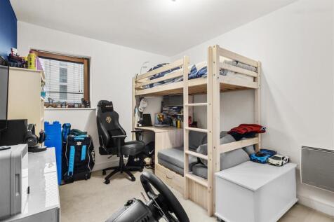 bedroom two #2.jpg