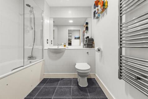 bathroom #2.jpg