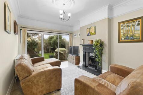 garden room.jpg