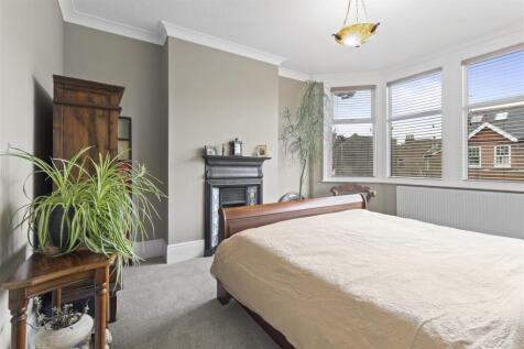 bedroom one.jpg