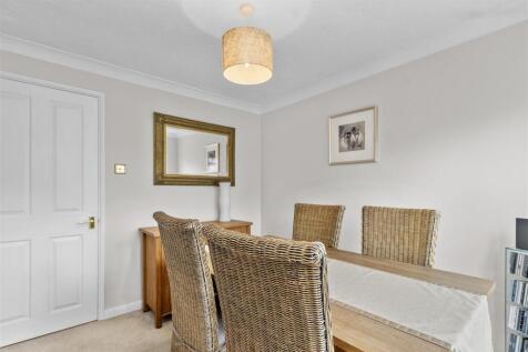 dining room #2.jpg