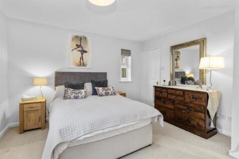 bedroom one #4.jpg