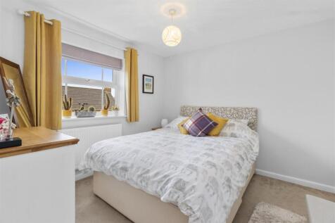 bedroom two.jpg