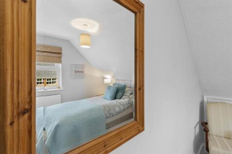 bedroom three #2.jpg