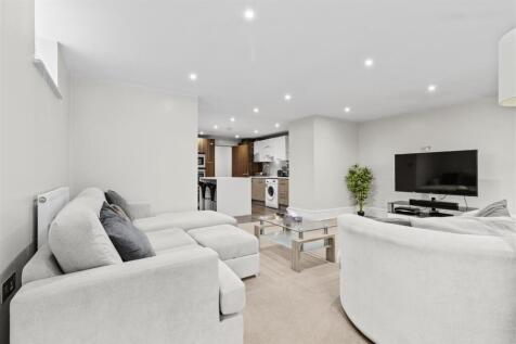 living room #5.jpg