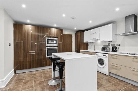 kitchen #4.jpg