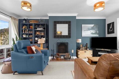 living room #8.jpg
