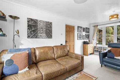 living room #4.jpg