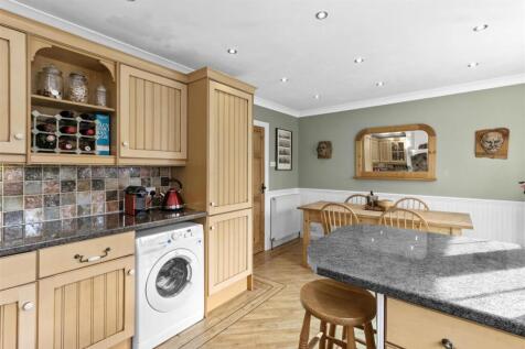 kitchen #8.jpg