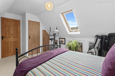 bedroom two #4.jpg