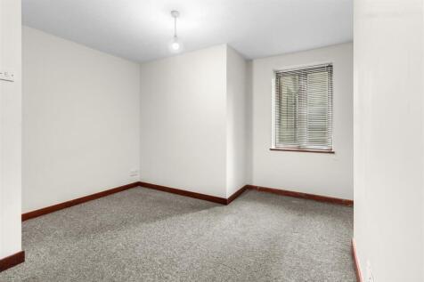 bedroom #3.jpg