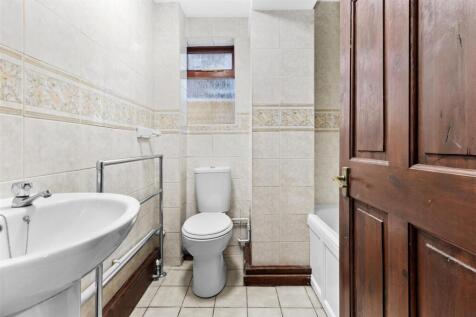 bathroom #2.jpg