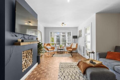 living room.jpg