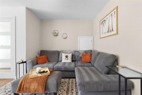 living room #10.jpg