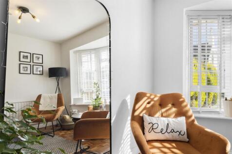 living room #6.jpg