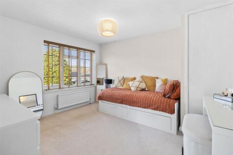 bedroom two.jpg