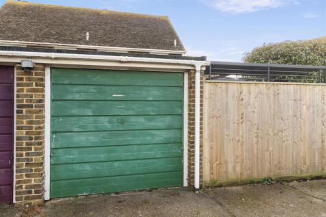 garage.jpg