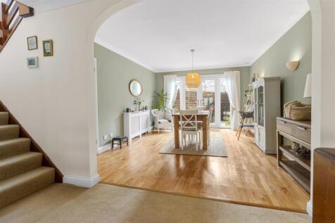 dining area #4.jpg