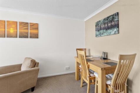 living room #5.jpg