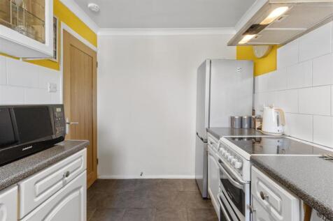 kitchen #3.jpg