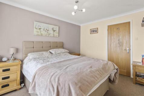 bedroom one #3.jpg